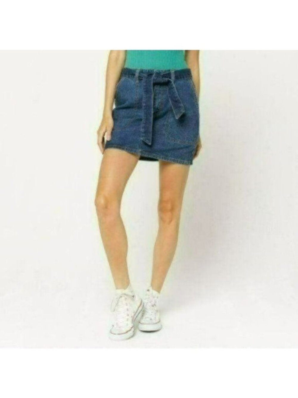 Billabong Women's Size 10/12 Blue Indigo Cotton Denim Belted Casual Mini Skirt